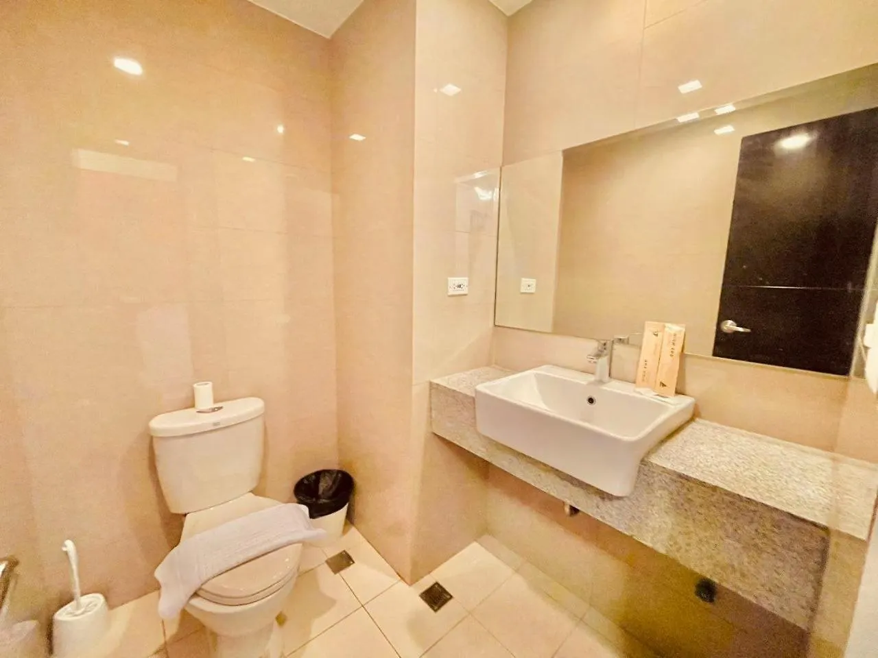 Bayshore 2 Residences 마닐라