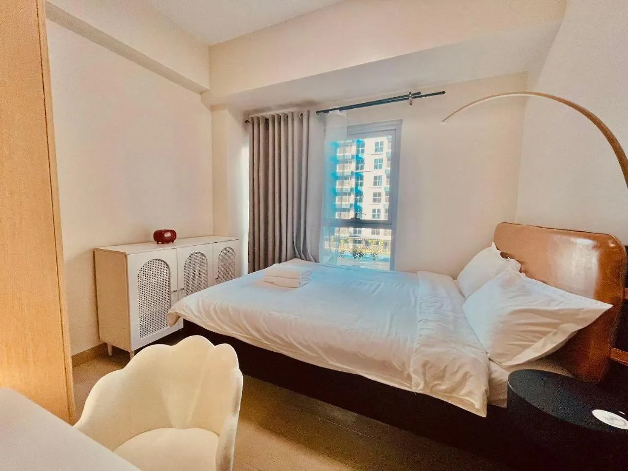 Bayshore 2 Residences Manila Apartment